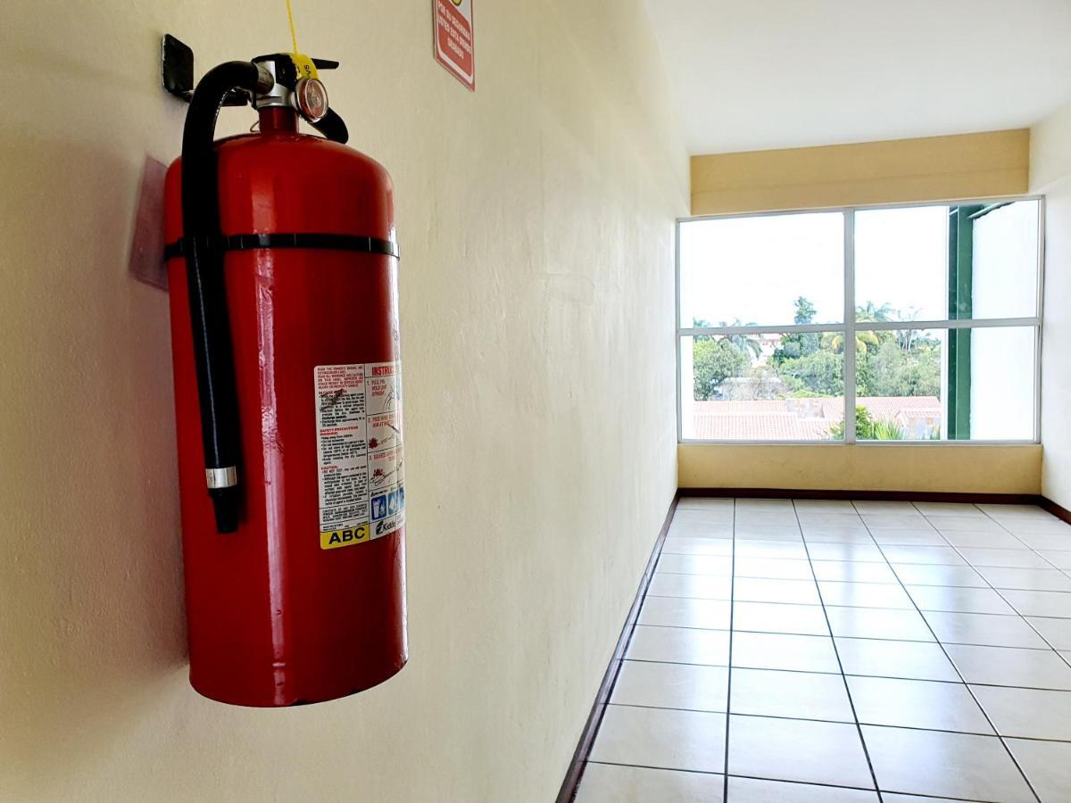 San Benito Flats Wifi 50Mg - 4 Huespedes - Parqueos Apartman San Salvador Kültér fotó