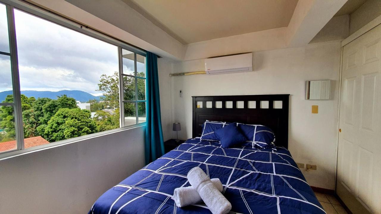 San Benito Flats Wifi 50Mg - 4 Huespedes - Parqueos Apartman San Salvador Kültér fotó