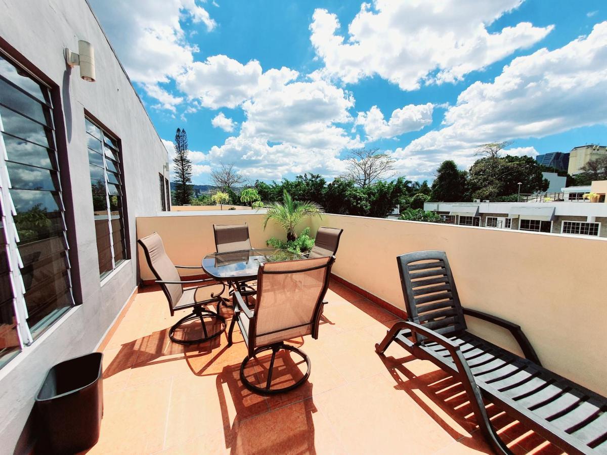 San Benito Flats Wifi 50Mg - 4 Huespedes - Parqueos Apartman San Salvador Kültér fotó