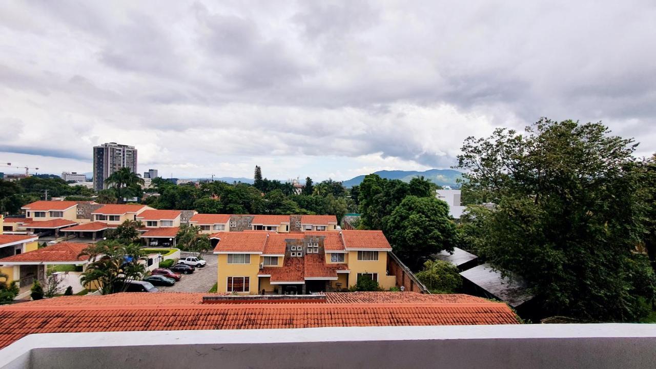 San Benito Flats Wifi 50Mg - 4 Huespedes - Parqueos Apartman San Salvador Kültér fotó